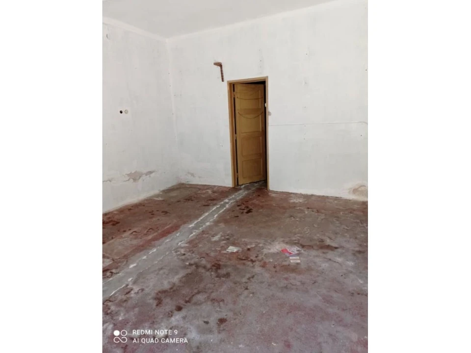 Loja para Venda em Foros de Arrão Foto 8