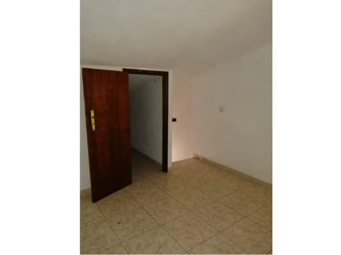 Moradia T2 para Venda em Sé e São Lourenço Foto 13