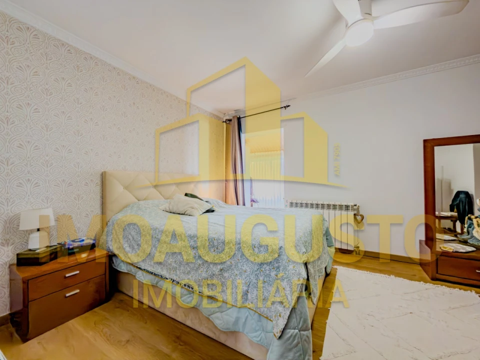 Moradia T3 para Venda em Guarda Foto 11