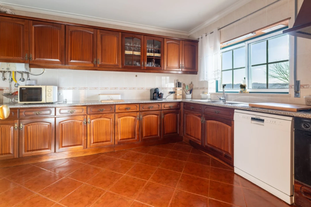 Quinta T4 para Venda em Coz, Alpedriz e Montes Foto 6