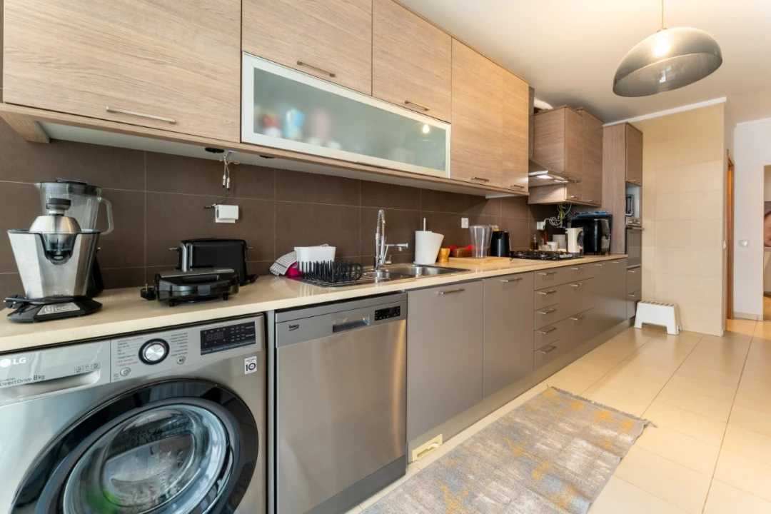 Apartamento T3 para Venda em Alcobaça e Vestiaria Foto 14