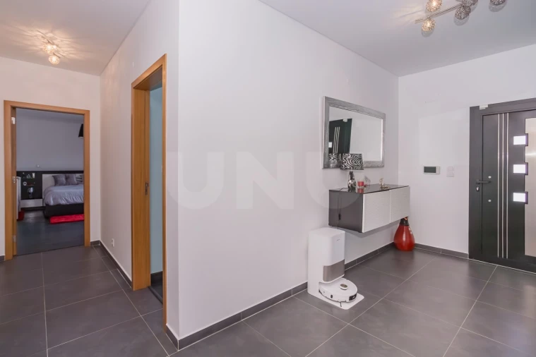 Moradia T3 para Venda em Dois Portos e Runa Foto 9