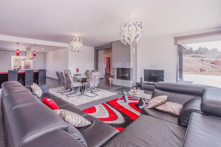 Moradia T3 para Venda em Dois Portos e Runa Foto 3