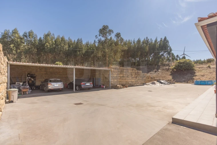 Moradia T3 para Venda em Dois Portos e Runa Foto 25