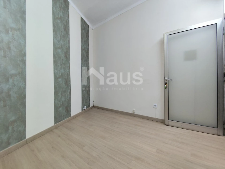 Loja para Arrendamento em Montijo e Afonsoeiro Foto 3