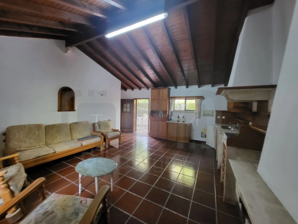 Moradia T2 para Venda em São Pedro de Tomar Foto 6