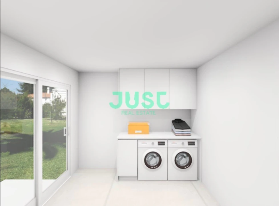 Moradia T4 para Venda em Fernao Ferro Foto 26