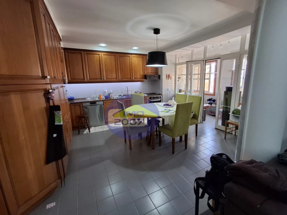 Apartamento T3 para Venda em Santa Maria de Lamas Foto 1