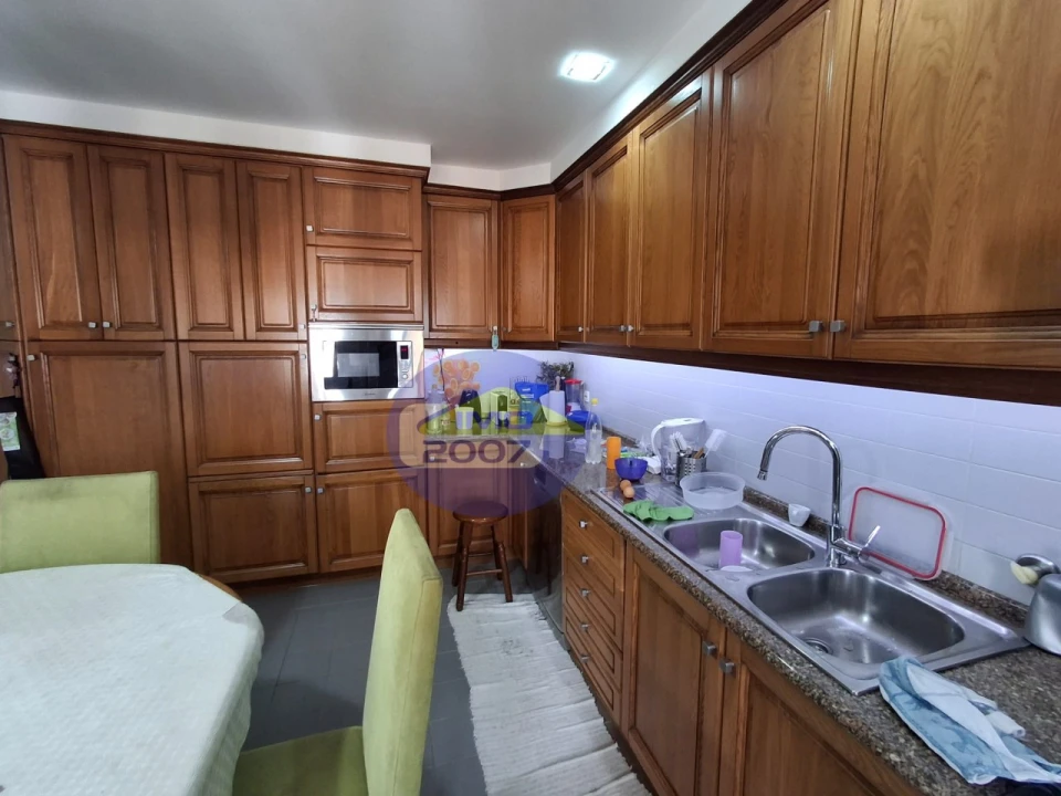 Apartamento T3 para Venda em Santa Maria de Lamas Foto 5