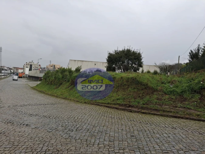 Terreno para Venda em Pedroso e Seixezelo Foto 9