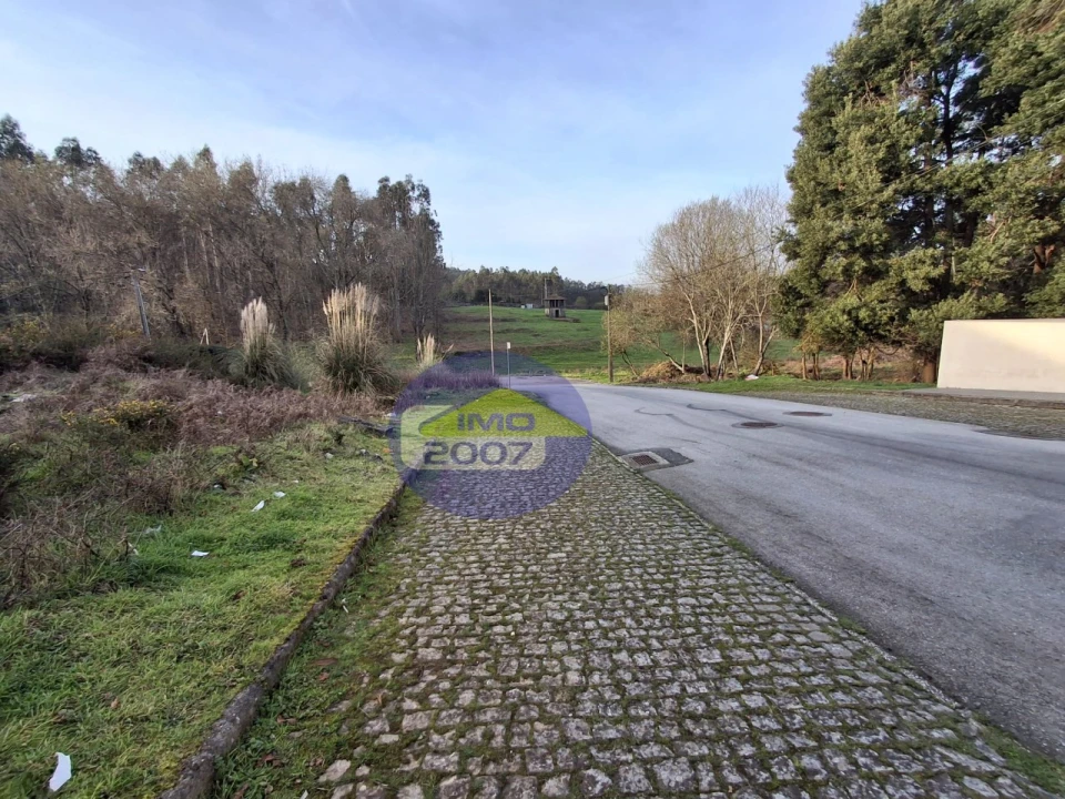 Terreno para Venda em Arrifana Foto 7
