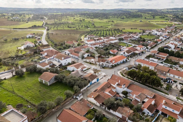 Moradia T3 para Venda em Terena (São Pedro) Foto 40