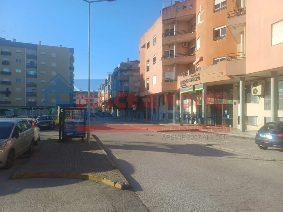 Moradia T2 para Venda em São João Baptista Foto 6