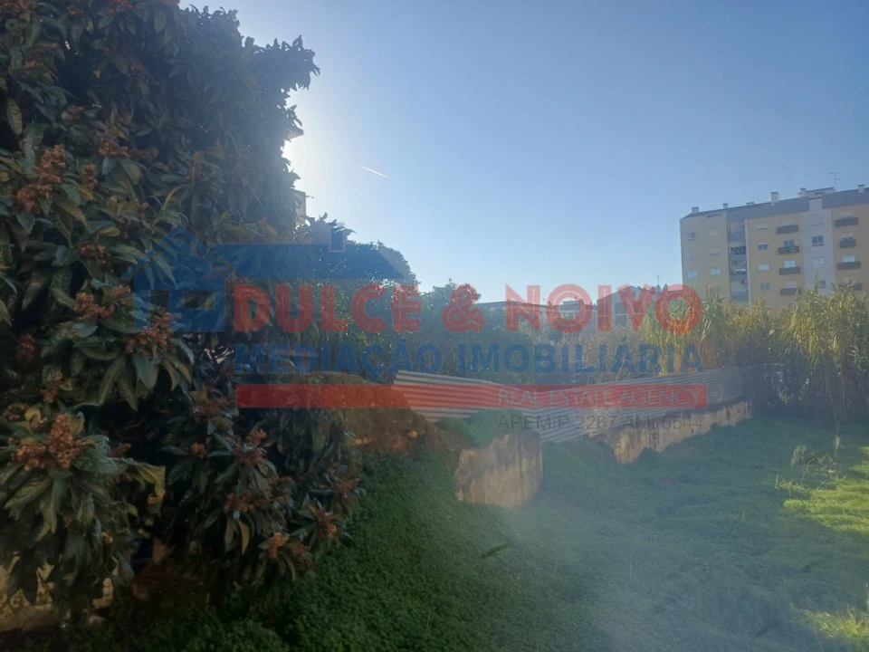 Moradia T2 para Venda em São João Baptista Foto 15