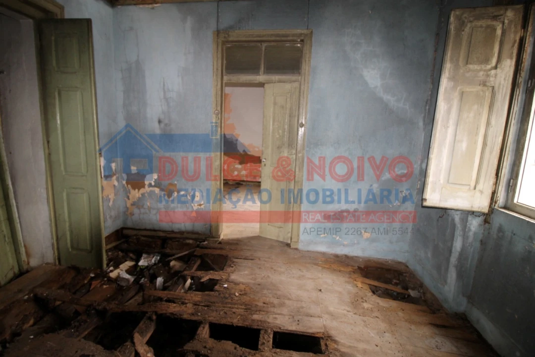 Moradia T2 para Venda em São João Baptista Foto 58