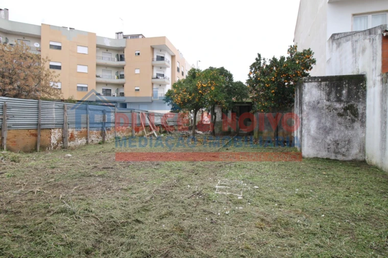 Moradia T2 para Venda em São João Baptista Foto 60