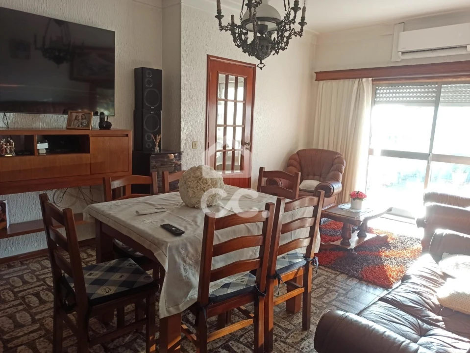 Moradia T3 para Venda em Joane Foto 10