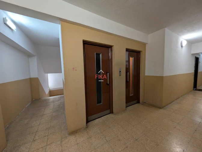 Apartamento T1 para Venda em Costa da Caparica Foto 19