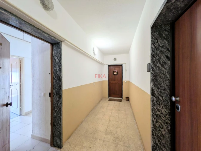 Apartamento T1 para Venda em Costa da Caparica Foto 18