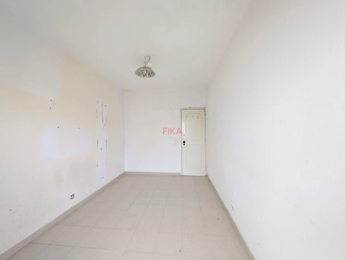 Apartamento T1 para Venda em Costa da Caparica Foto 14