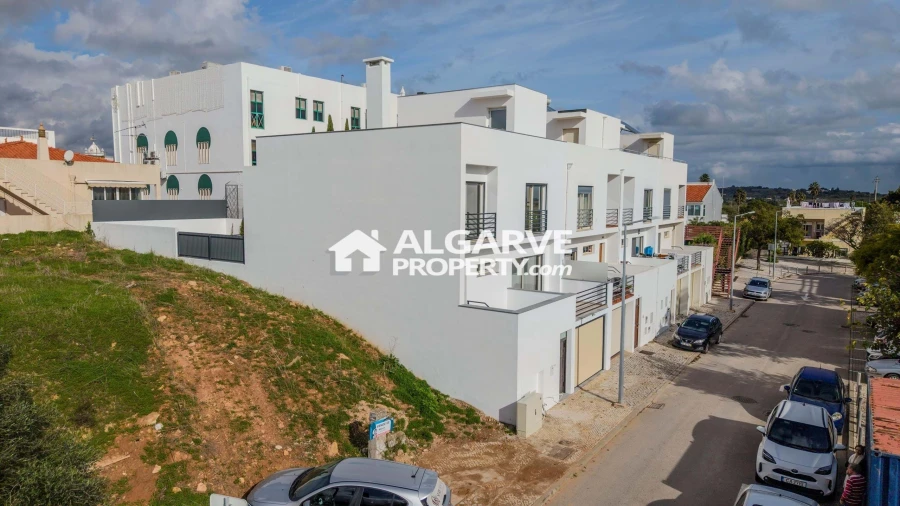 Moradia T3 para Venda em Olhão