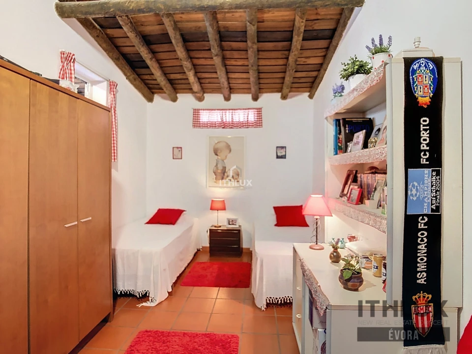 Moradia T2 para Venda em Ciladas Foto 6