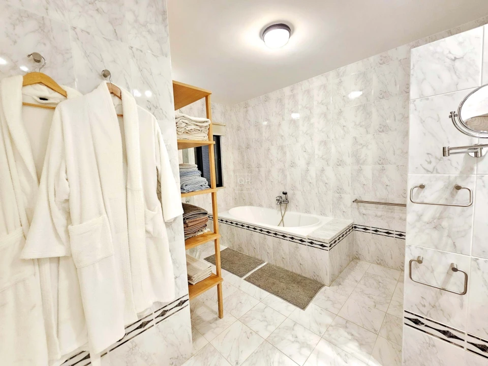 Moradia T3 para Venda em Loule (São Sebastião) Foto 17