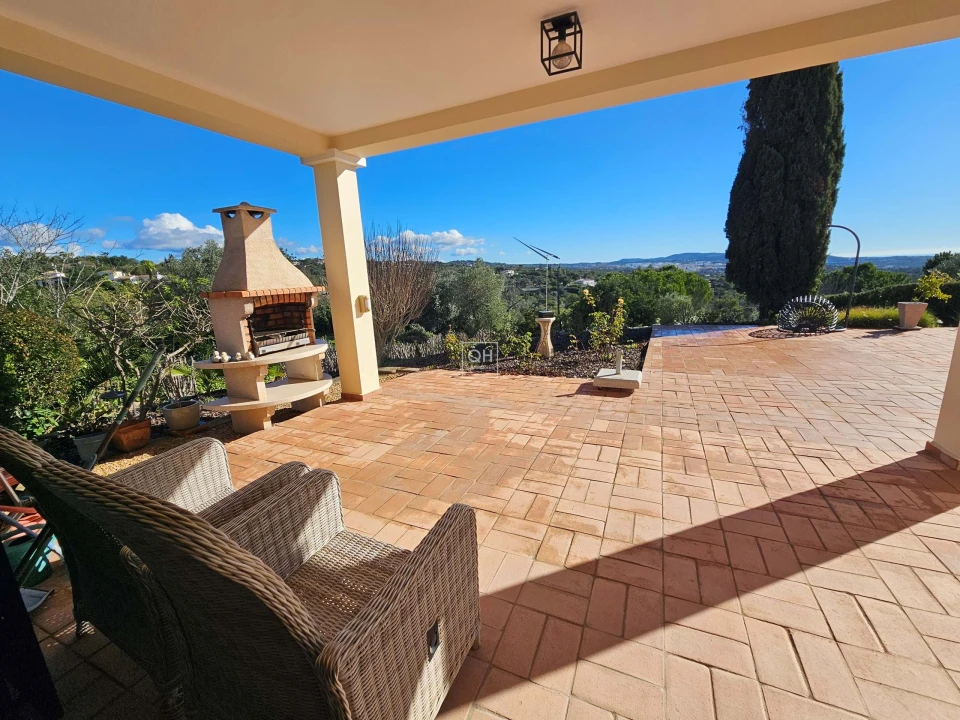 Moradia T3 para Venda em Loule (São Sebastião) Foto 29