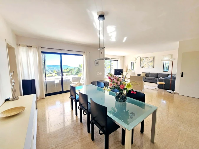 Moradia T3 para Venda em Loule (São Sebastião) Foto 7