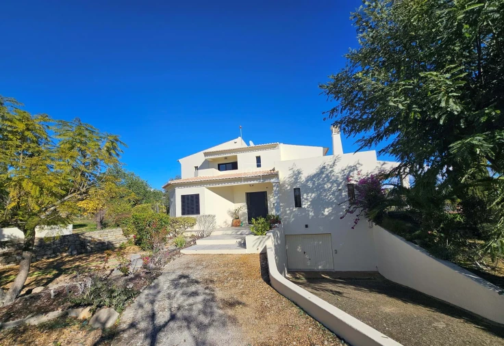 Moradia T3 para Venda em Loule (São Sebastião) Foto 30