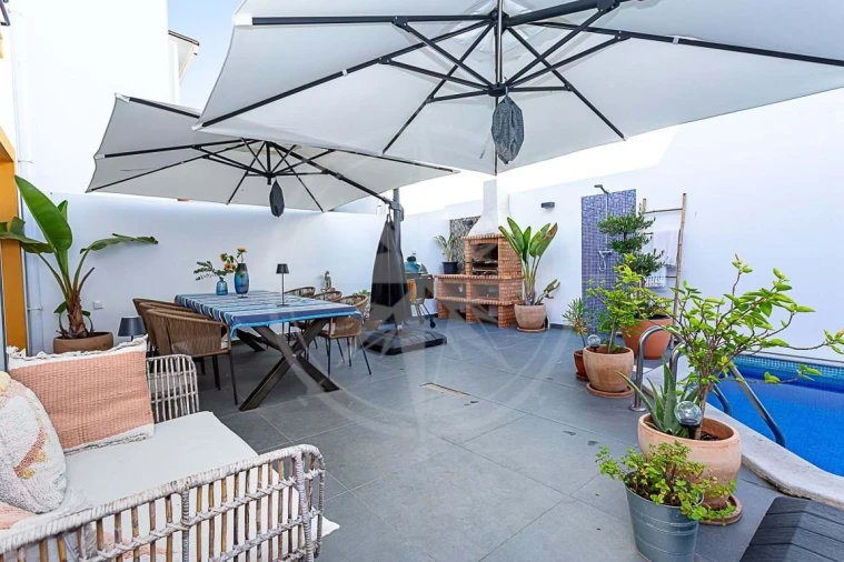 Moradia T4 para Venda em Tavira (Santa Maria e Santiago) Foto 6