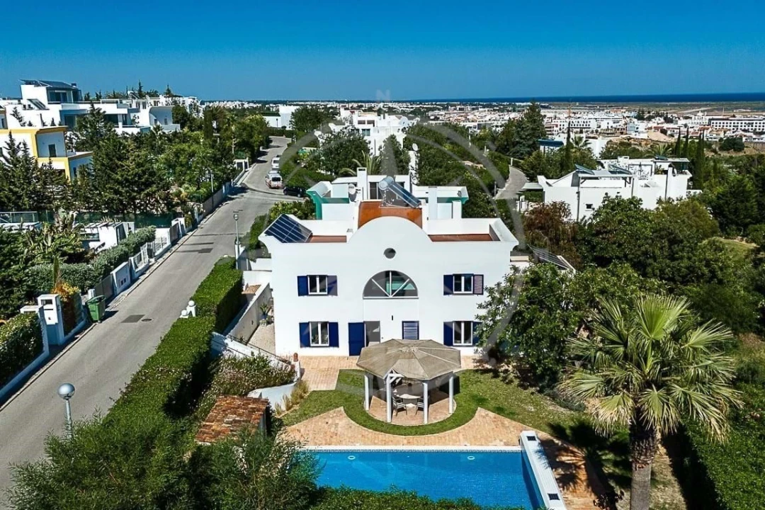 Moradia T4 para Venda em Tavira (Santa Maria e Santiago) Foto 26