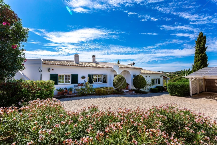 Moradia T4 para Venda em Tavira (Santa Maria e Santiago) Foto 2