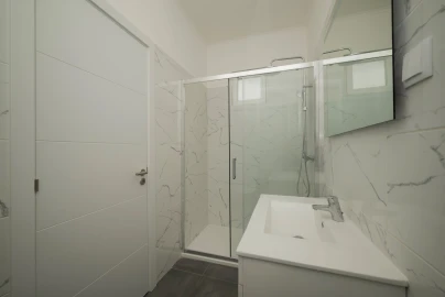 Apartamento T2 para Arrendamento em Arroios
