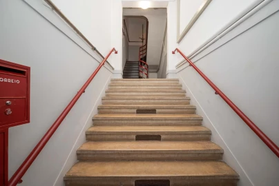 Apartamento T2 para Arrendamento em Arroios