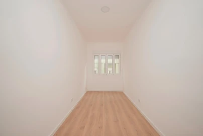 Apartamento T2 para Arrendamento em Arroios