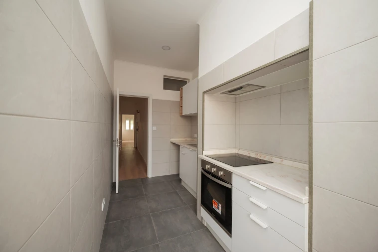 Apartamento T2 para Arrendamento em Arroios Foto 18