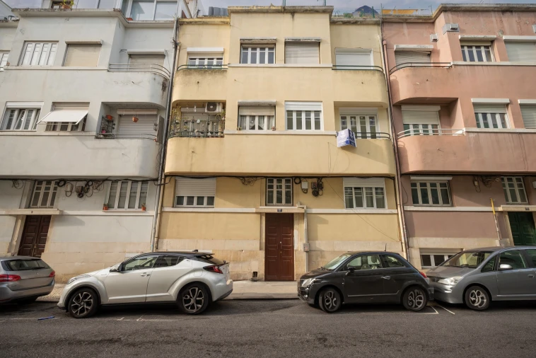 Apartamento T2 para Arrendamento em Arroios Foto 31