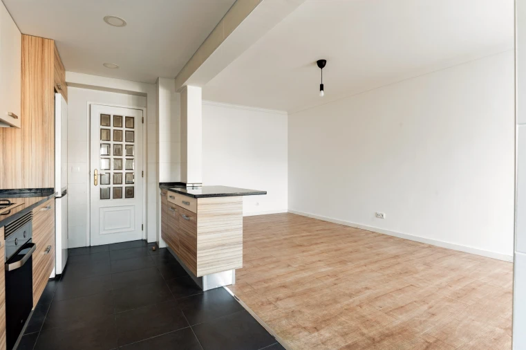 Apartamento T3 para Venda em Algés, Linda-A-Velha e Cruz Quebrada-Dafundo Foto 7