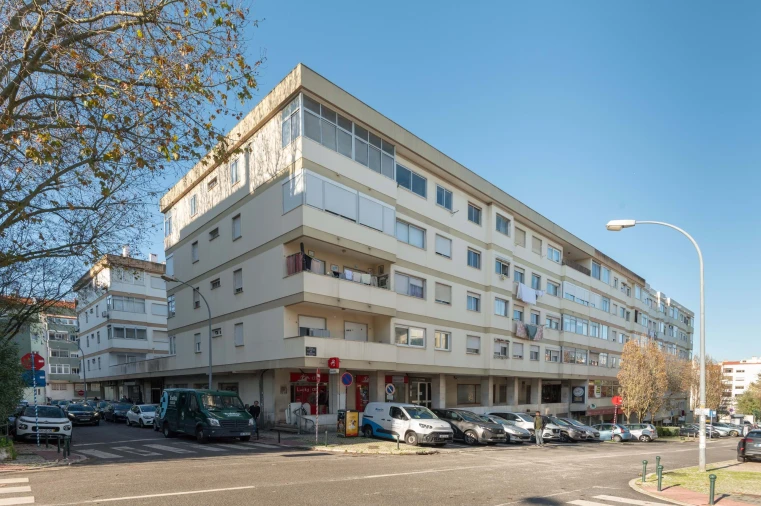 Apartamento T3 para Venda em Algés, Linda-A-Velha e Cruz Quebrada-Dafundo Foto 19