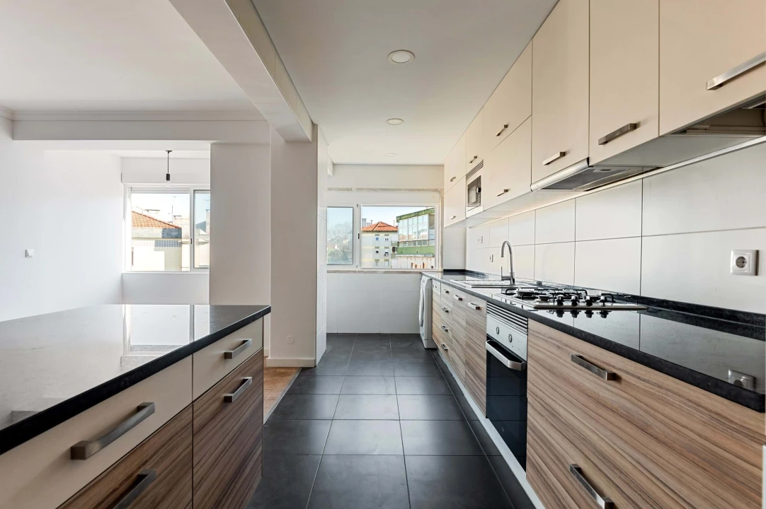 Apartamento T3 para Venda em Algés, Linda-A-Velha e Cruz Quebrada-Dafundo Foto 6