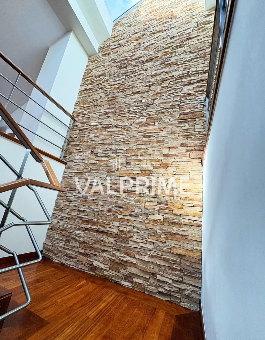 Moradia T4 para Venda em Valongo Foto 42