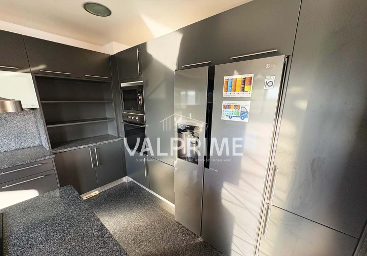 Moradia T4 para Venda em Valongo Foto 14