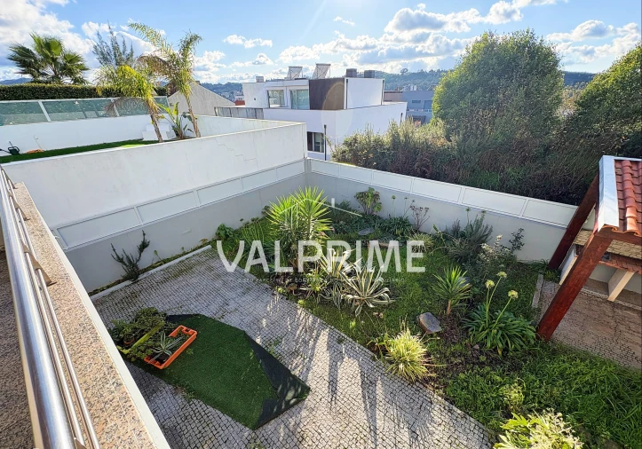 Moradia T4 para Venda em Valongo Foto 20