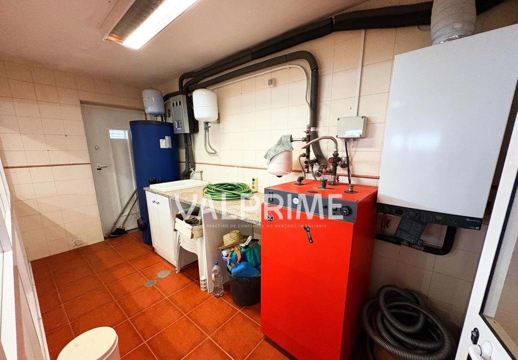 Moradia T4 para Venda em Valongo Foto 49