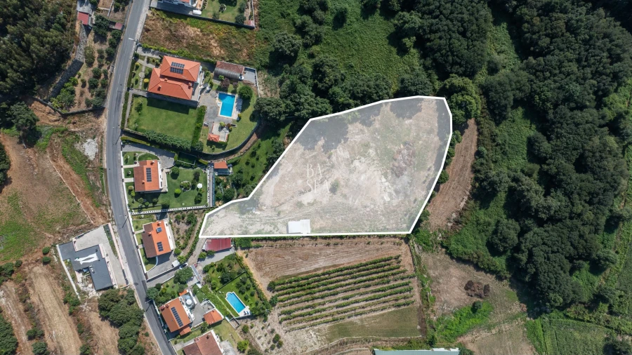 Terreno para Venda em Real, Dume e Semelhe Foto 1