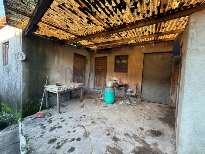 Moradia T2 para Venda em Rates Foto 3