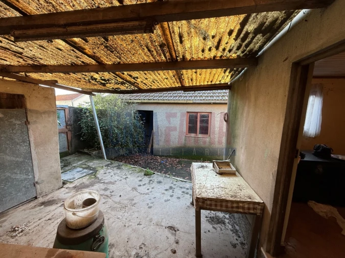 Moradia T2 para Venda em Rates Foto 7