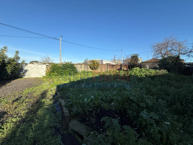 Moradia T2 para Venda em Rates Foto 17