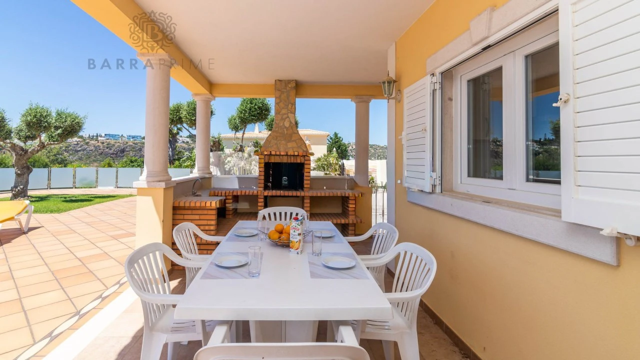 Moradia T4 para Venda em Albufeira e Olhos de Água Foto 22